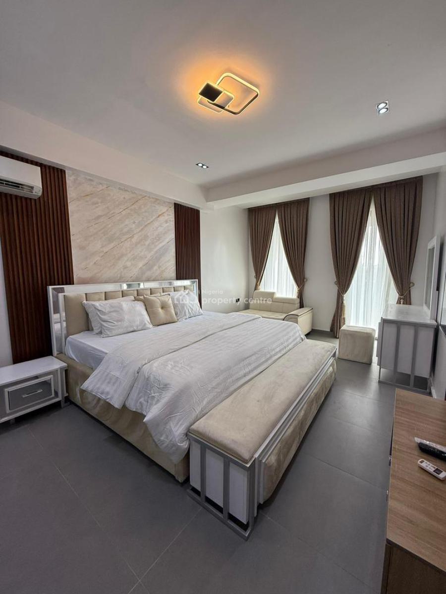 3 Spacious Bedrooms, Off Bourdillon, Ikoyi,, Ikoyi, Lagos, Flat / Apartment for Rent