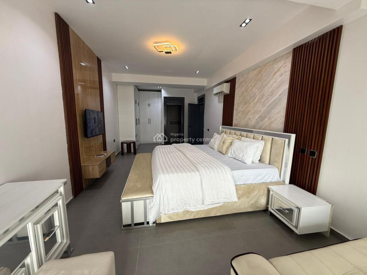 3 Spacious Bedrooms, Off Bourdillon, Ikoyi,, Ikoyi, Lagos, Flat / Apartment for Rent