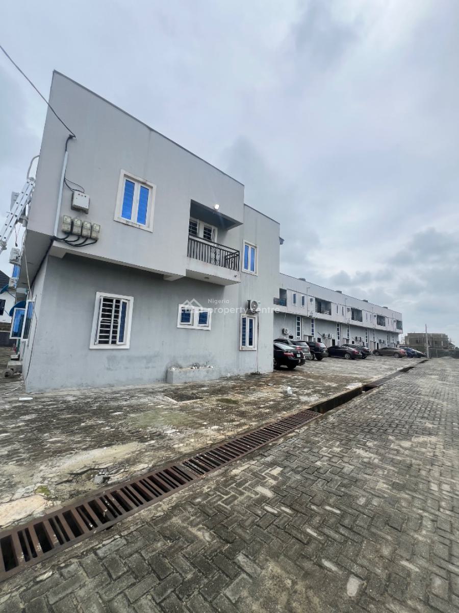 Spacious 2 Bedroom Apartment, Ogidan Estate, Sangotedo, Ajah, Lagos, Flat / Apartment for Rent