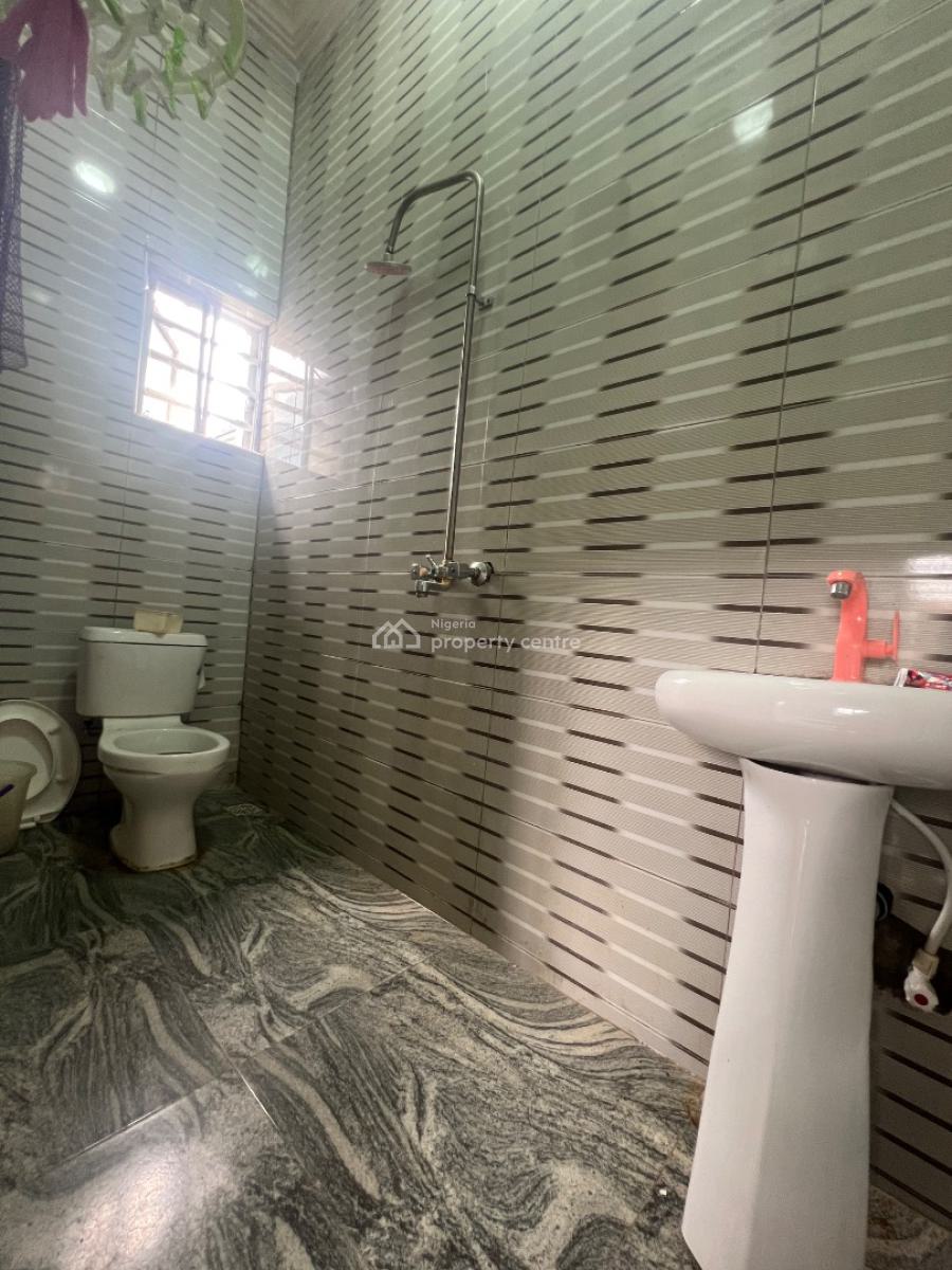 Spacious 2 Bedroom Apartment, Ogidan Estate, Sangotedo, Ajah, Lagos, Flat / Apartment for Rent