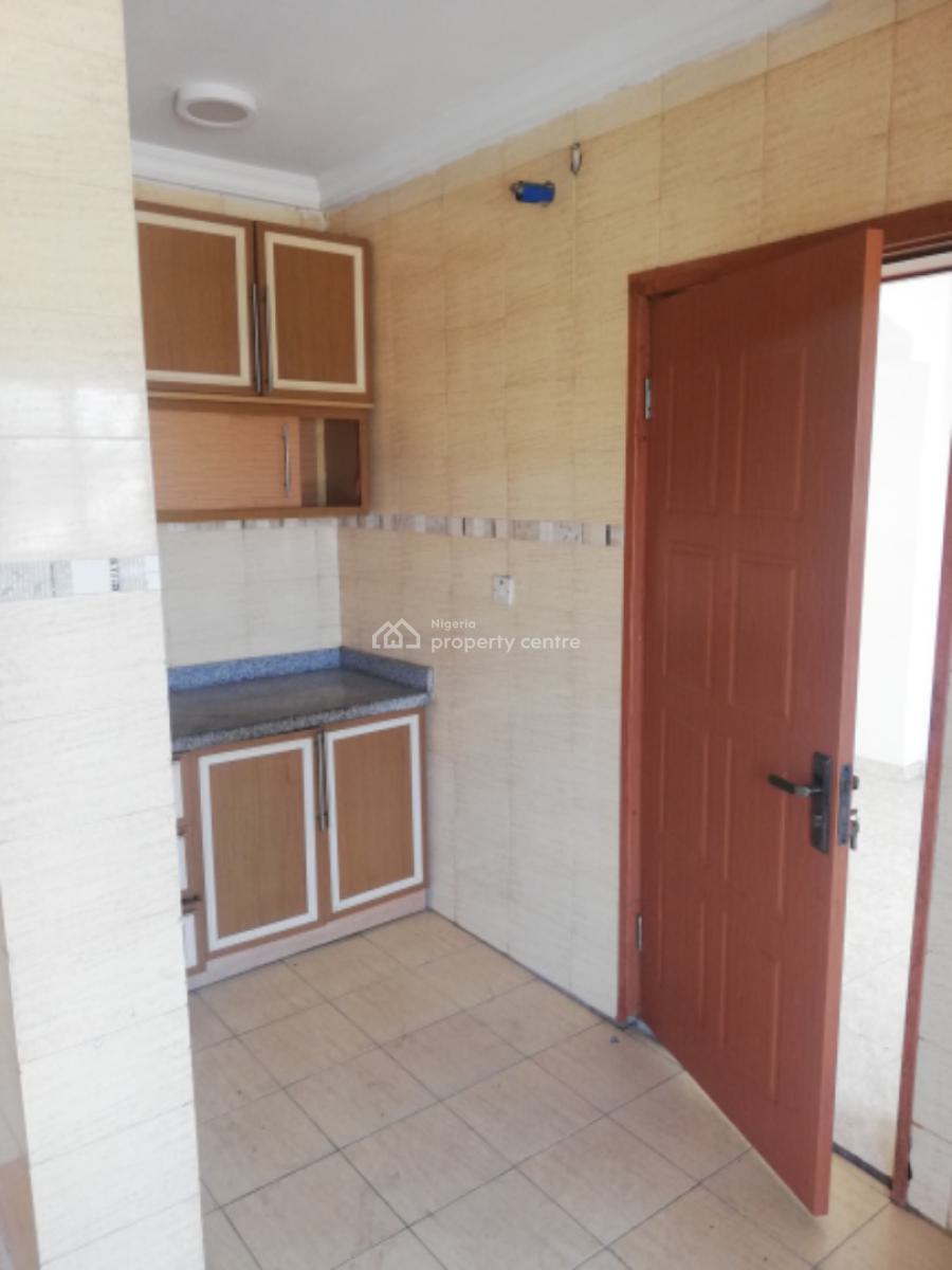 Spacious and Well-maintained Three Bedroom Apartment, Oniru, Victoria Island, Oniru, Victoria Island (vi), Lagos, Flat / Apartment for Rent