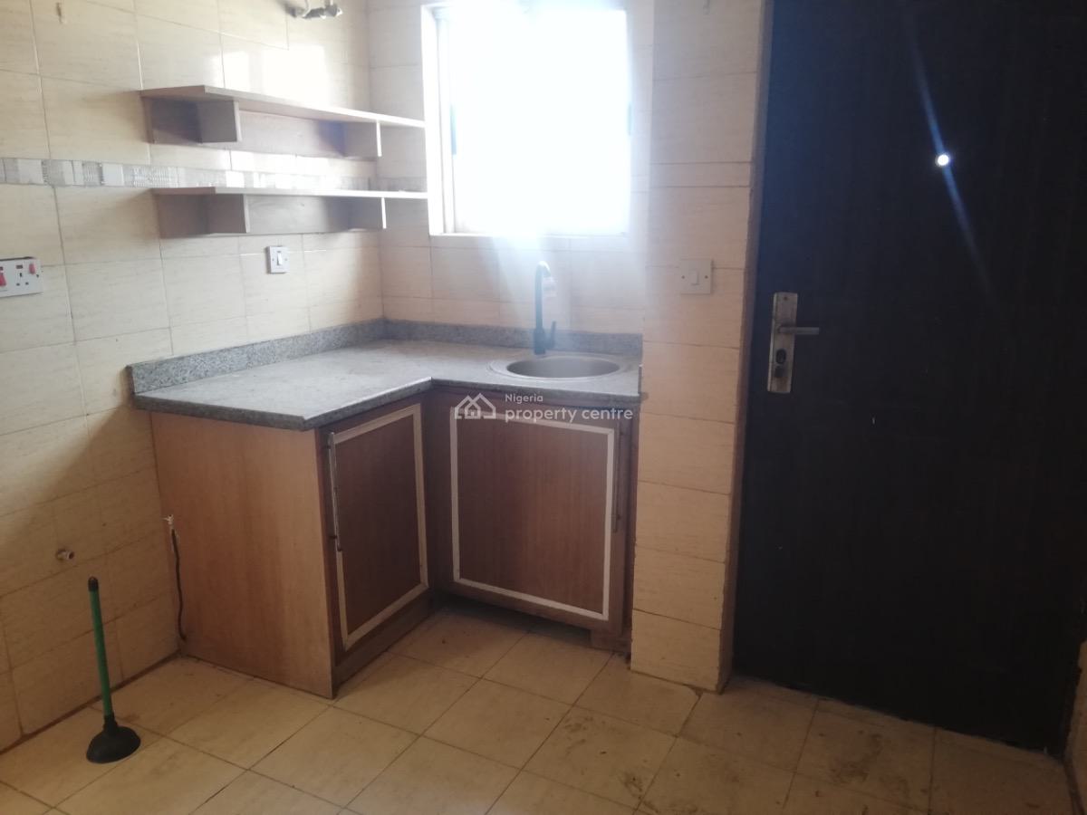 Spacious and Well-maintained Three Bedroom Apartment, Oniru, Victoria Island, Oniru, Victoria Island (vi), Lagos, Flat / Apartment for Rent