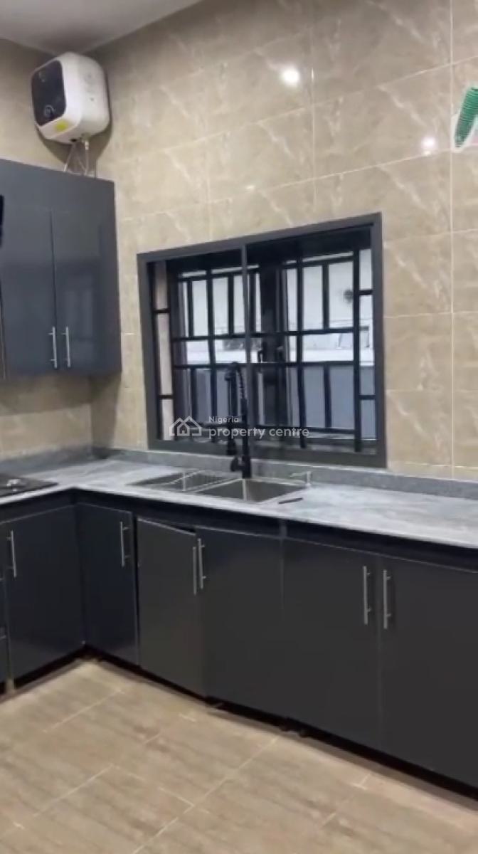 3 Bedroom, Glory Dome, Lugbe, Lugbe District, Abuja, Flat / Apartment for Rent