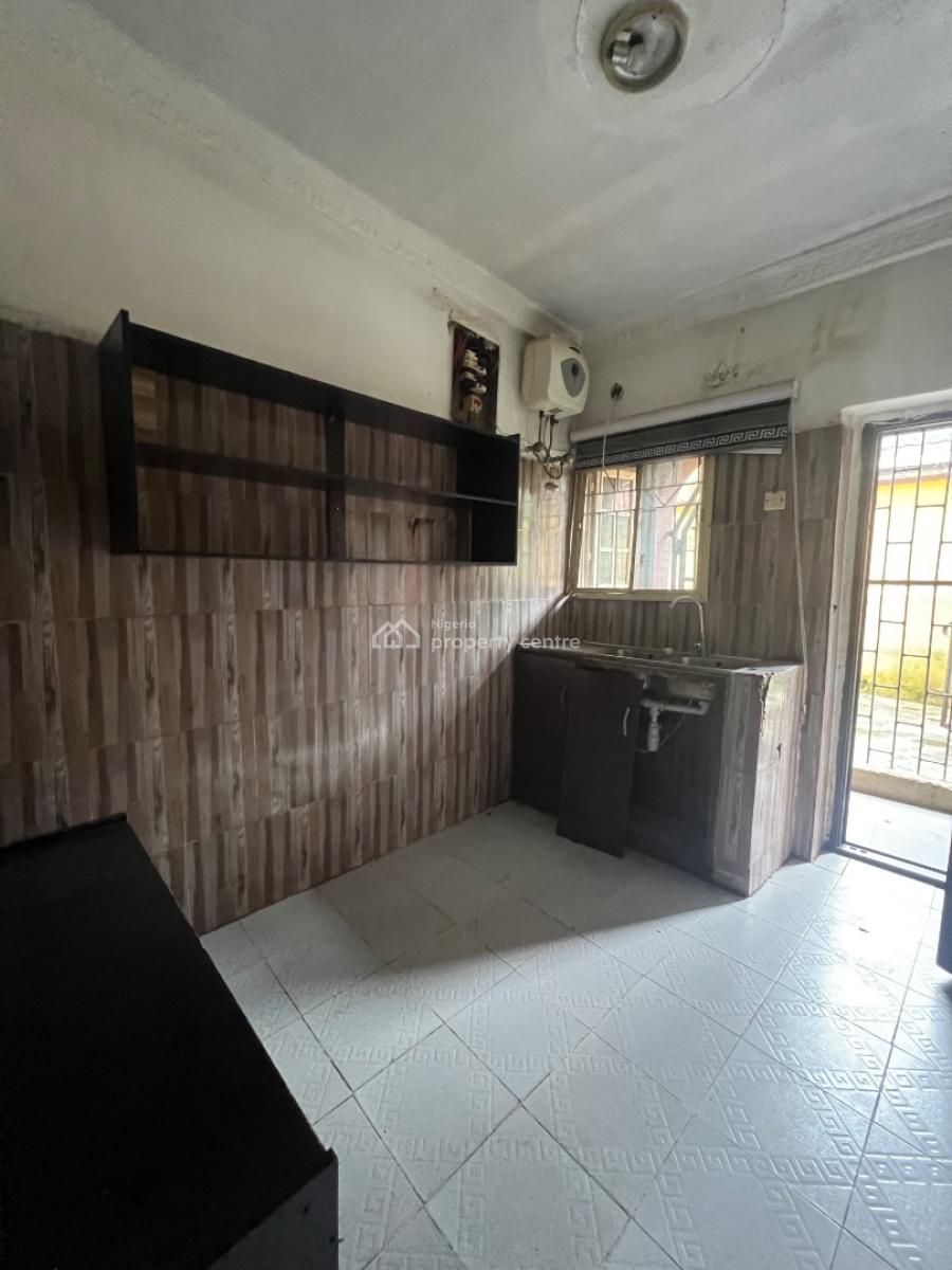 Spacious 2 Bedroom Apartment, Thomas Estate, Ajah, Lagos, Flat / Apartment for Rent