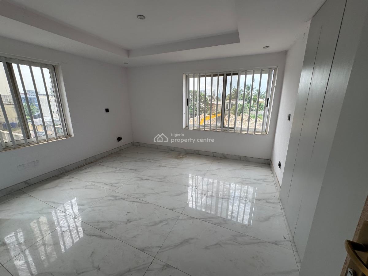 3 Bedroom Apartment, Off Awolowo Road, Ikoyi, Lagos, Flat / Apartment for Sale