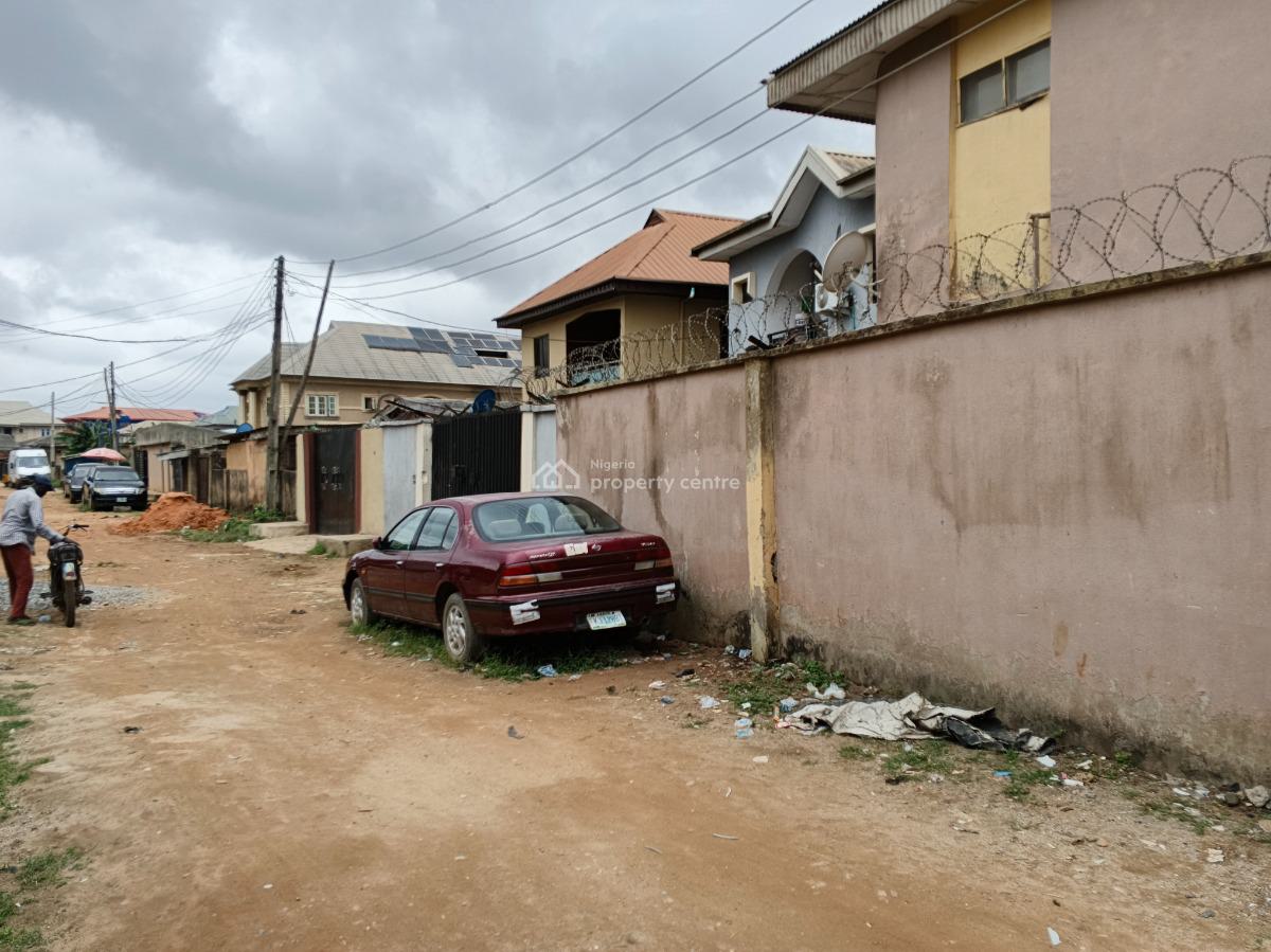 a Storey Building with Bq Its Has 2 Nos 3 Bedrooms Flat Upstairs , 4, Lasu Igando Road, Igando, Alimosho, Lagos, Block of Flats for Sale