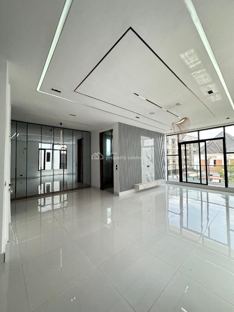 Aesthetically Pleasing 5 Bedroom Luxury Family Home with Private Pool, Features a Private Cinema,in a Flood Free Estate ,chevron Toll Gate, Lekki, Lagos, Detached Duplex for Sale