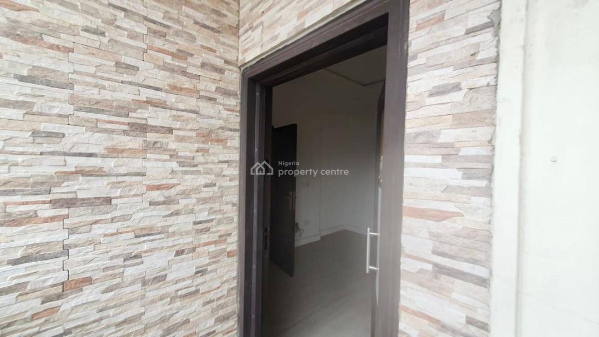 Spacious 4-bedroom Semi-detached Duplex with Bq, Chevron, Lekki, Lagos, Semi-detached Duplex for Rent
