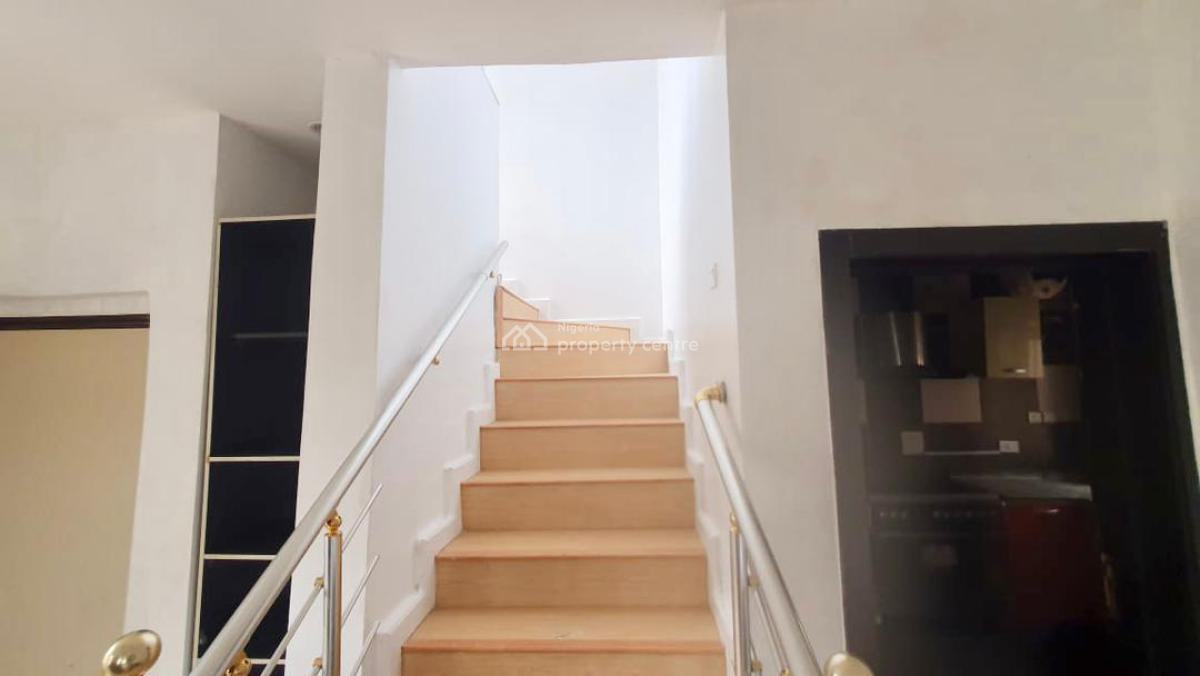 Spacious 4-bedroom Semi-detached Duplex with Bq, Chevron, Lekki, Lagos, Semi-detached Duplex for Rent