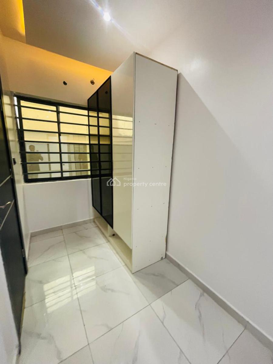 Brand New 2 Bedroom Flat Available with Quality Facility, Lekki Phase 1, Lekki, Lagos, Flat / Apartment for Sale