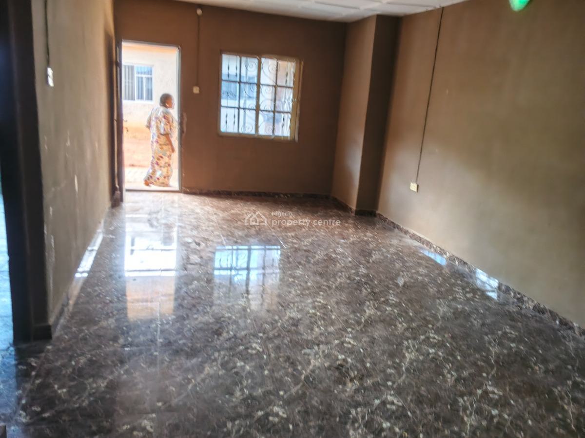 Decent 2 Bedrooms Flat, Big Sitting Room, Big Kitchen, Prepaid Meter, Close to Ayobo, Itele, Ado-odo/ota, Ogun, Flat / Apartment for Rent