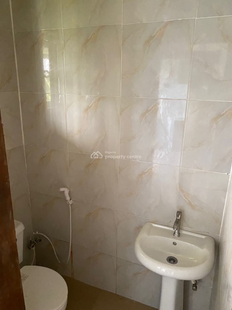 2 Bedroom Flat, Olowopopo Gbetu, Awoyaya, Ibeju Lekki, Lagos, Flat / Apartment for Rent