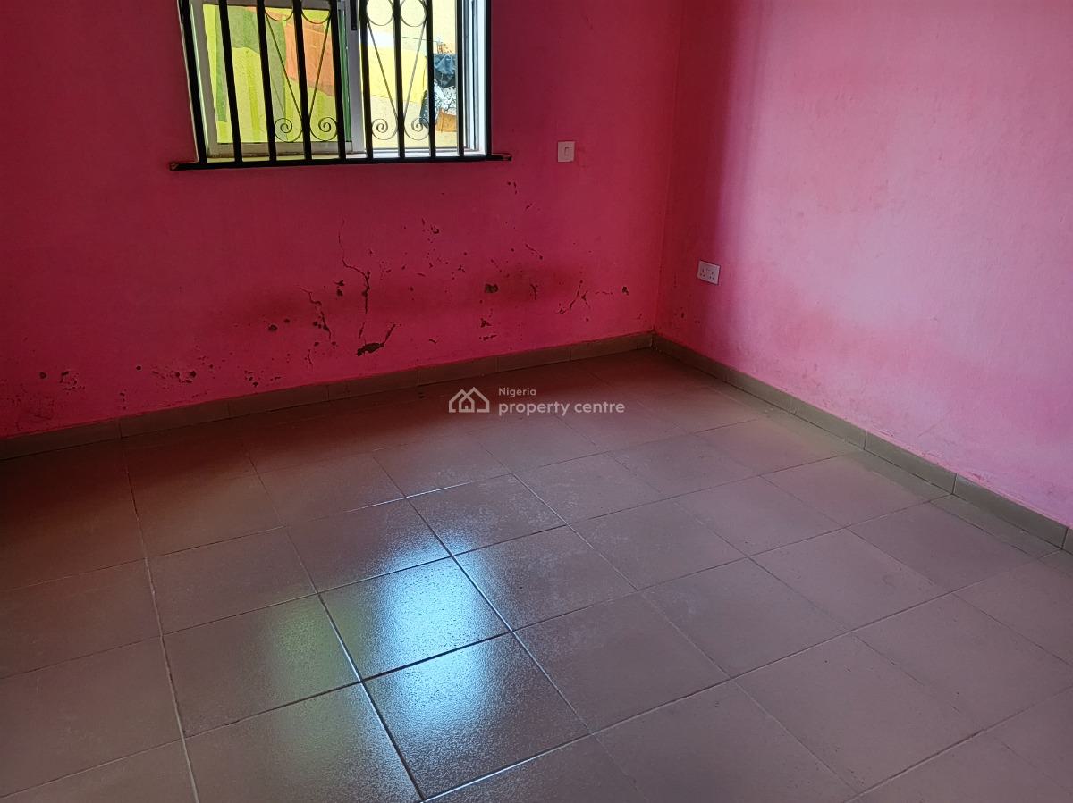 Fine Neat 2 Bedrooms Flat, All Rooms Ensuite, Big Compound, Close to Ayobo, Itele, Ado-odo/ota, Ogun, Flat / Apartment for Rent