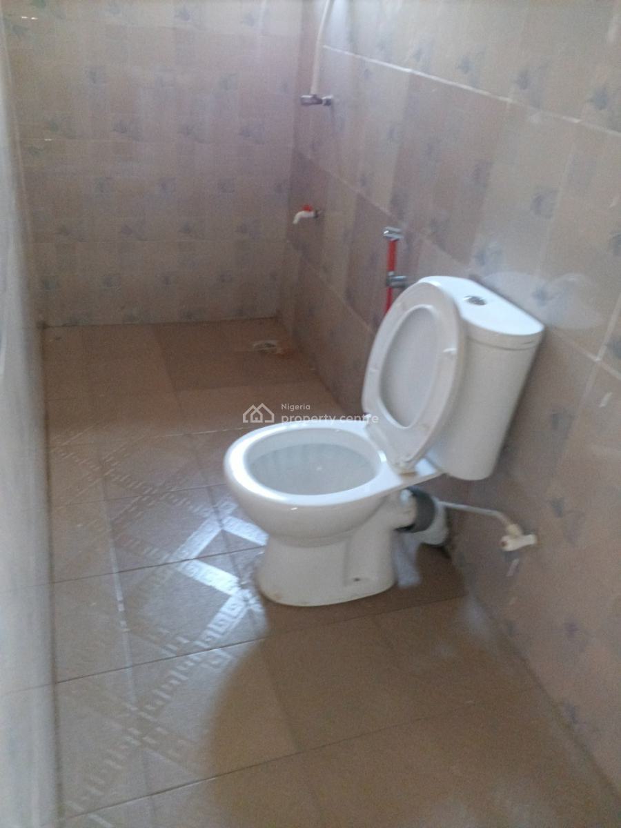 Fine Neat 2 Bedrooms Flat, All Rooms Ensuite, Big Compound, Close to Ayobo, Itele, Ado-odo/ota, Ogun, Flat / Apartment for Rent