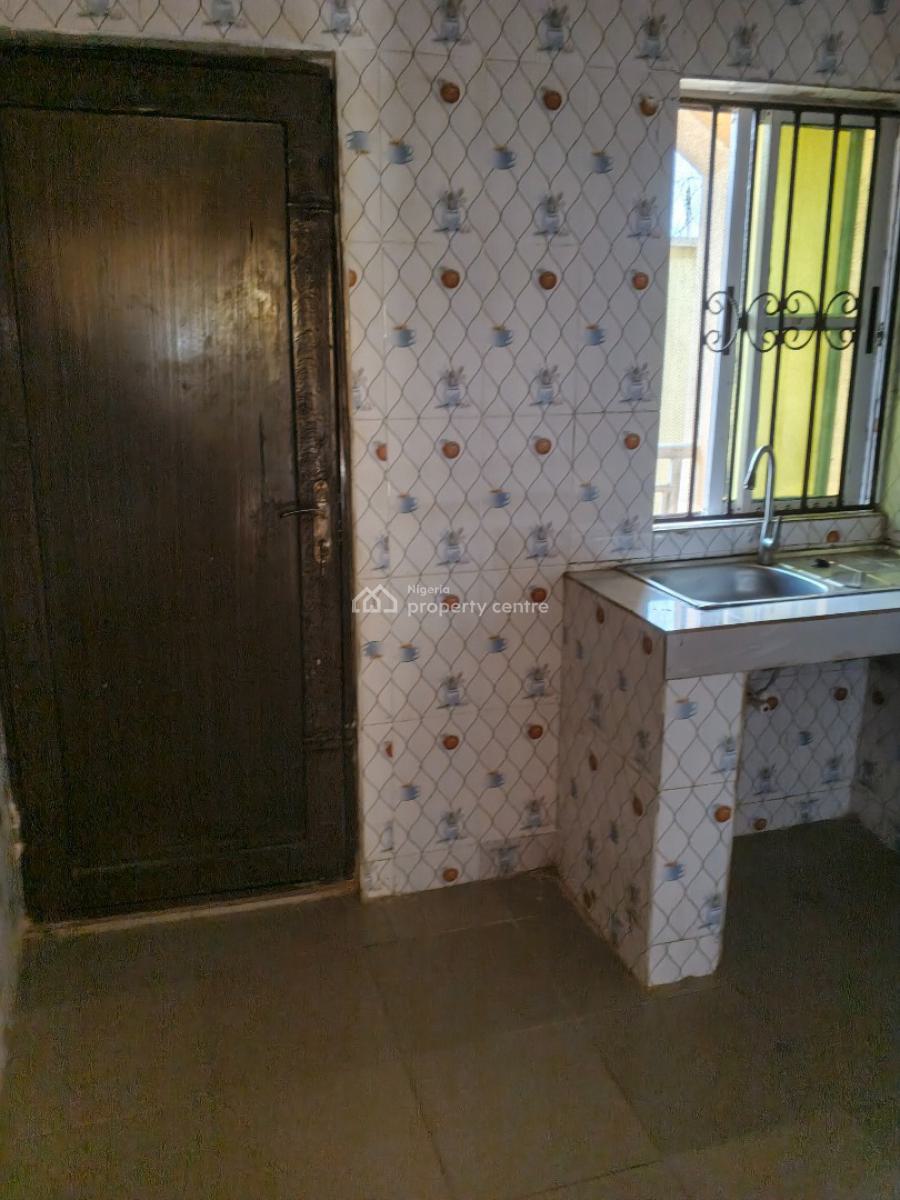 Fine Neat 2 Bedrooms Flat, All Rooms Ensuite, Big Compound, Close to Ayobo, Itele, Ado-odo/ota, Ogun, Flat / Apartment for Rent