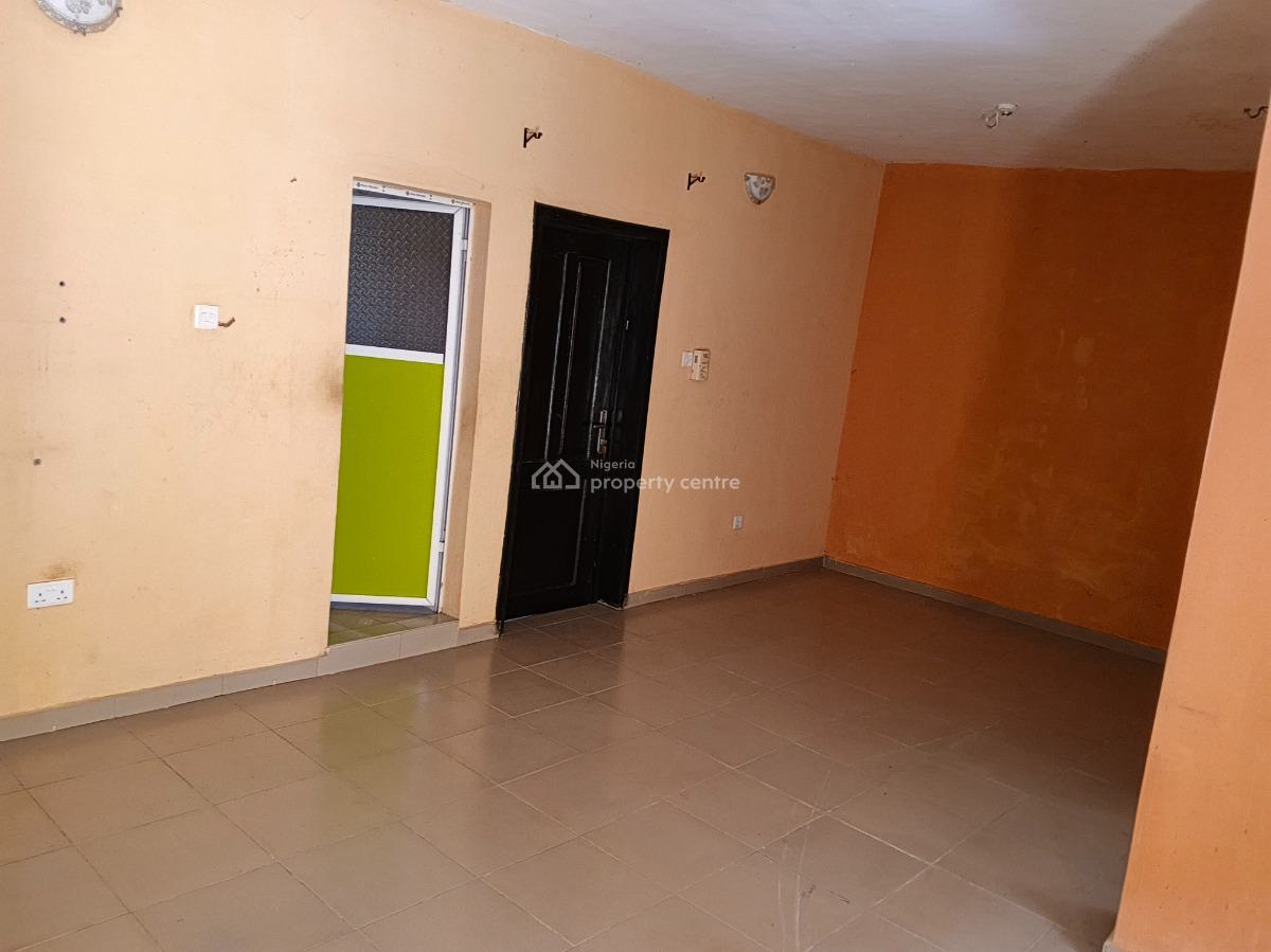 Fine Neat 2 Bedrooms Flat, All Rooms Ensuite, Big Compound, Close to Ayobo, Itele, Ado-odo/ota, Ogun, Flat / Apartment for Rent