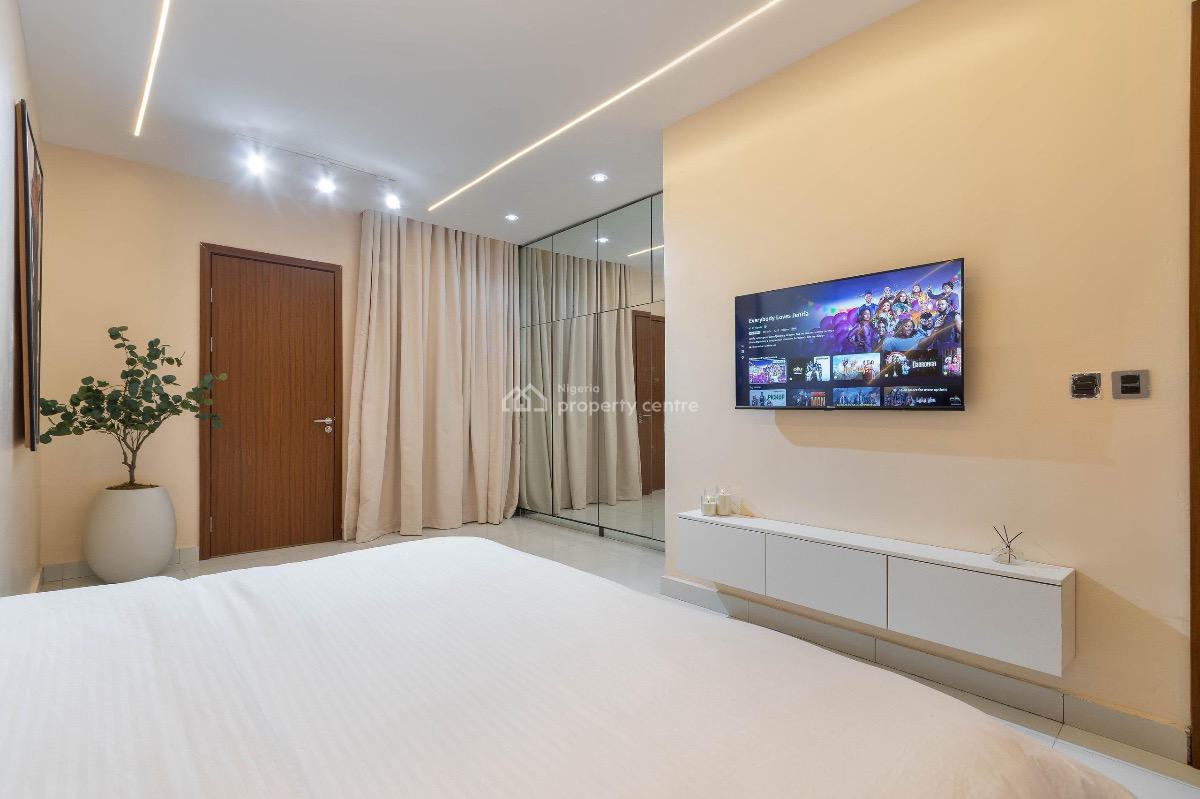 Smart Two Bedrooms Maisonette, Lekki Phase 1, Lekki, Lagos, House Short Let