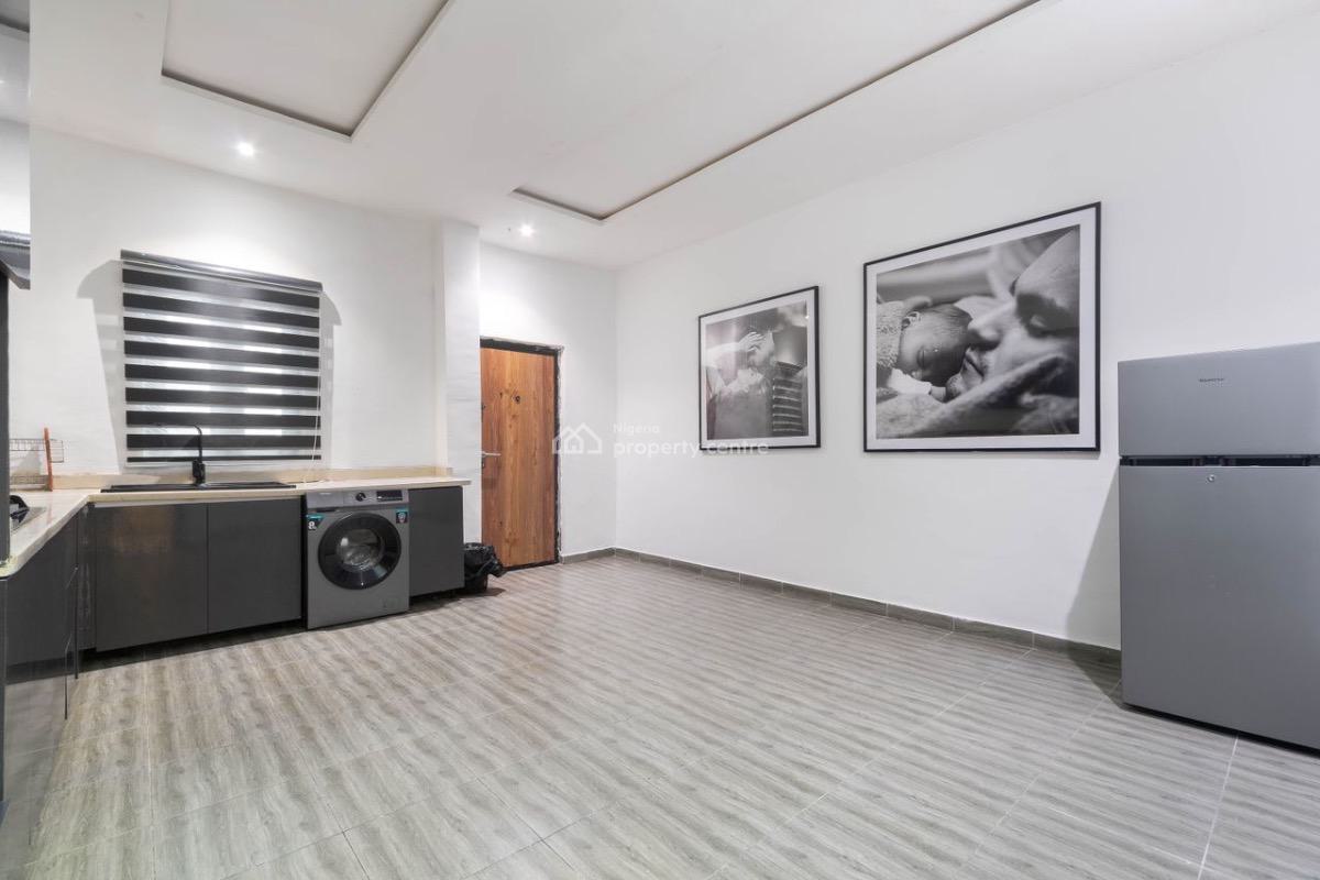 Beautiful 2 Bedrooms Apartment with Swimming Pool and Snooker Board, Dej Apartments, Off Freedom Way, Lekki Phase 1, Lekki, Lagos, Flat / Apartment Short Let