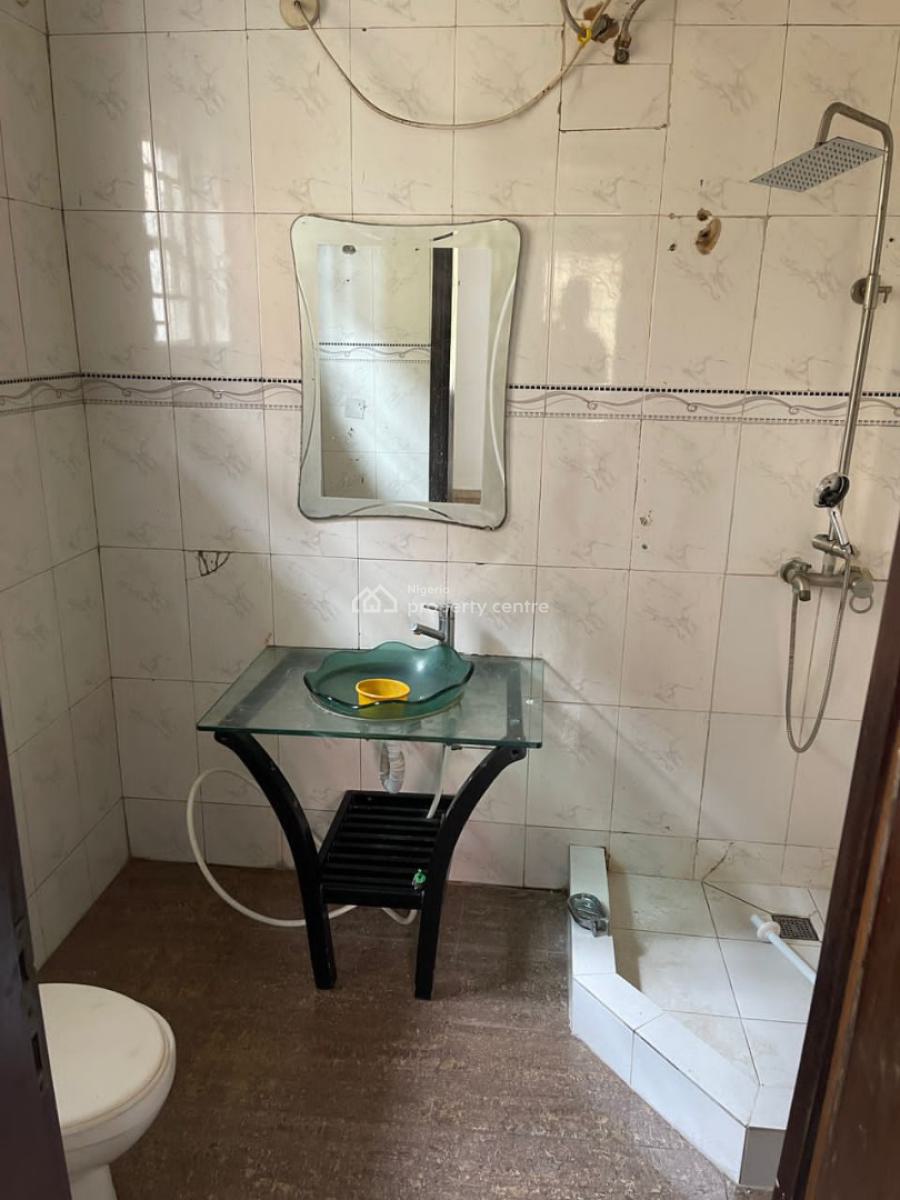 Executive Serviced Mini Flat Apartment, Honpunu Wusu Street, Lekki Phase 1, Lekki, Lagos, Mini Flat (room and Parlour) for Rent