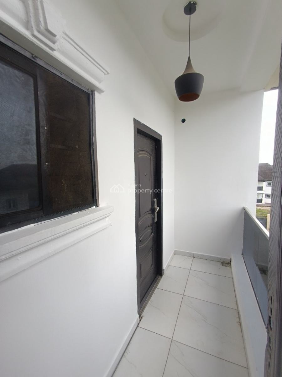a Well Built Room and Parlor, Before Novare  Shoprite Ajah, Lekki Phase 2, Lekki, Lagos, Mini Flat (room and Parlour) for Rent