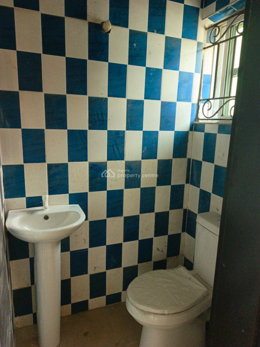 Standard 2 Bedroom, Harmony Estate, Alasia, Ajah, Lagos, Flat / Apartment for Rent