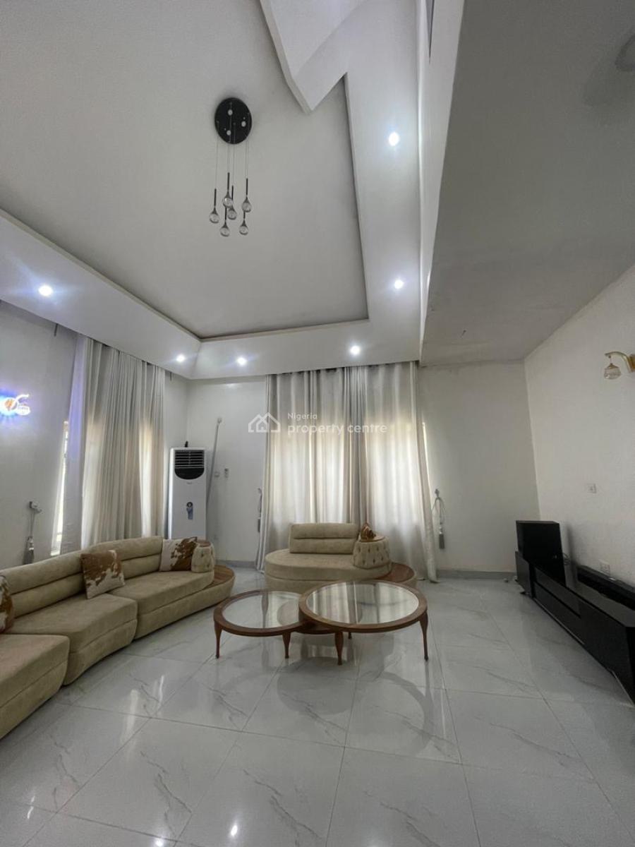 2 Bedroom Apartment, Lugbe District, Abuja, Flat / Apartment Short Let
