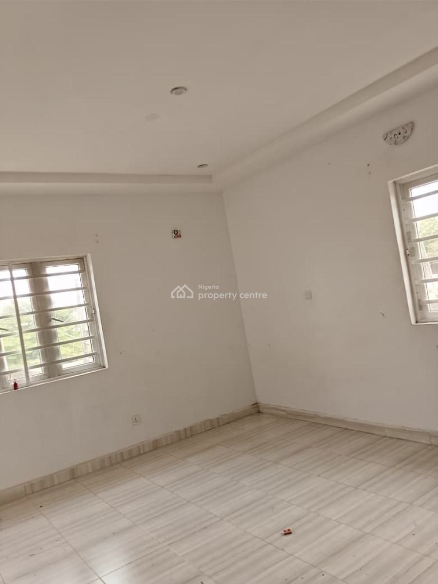 Executive 2 Bedroom Flat (upstairs) with Personal Staircase., Ebute, Ikorodu, Lagos, Flat / Apartment for Rent