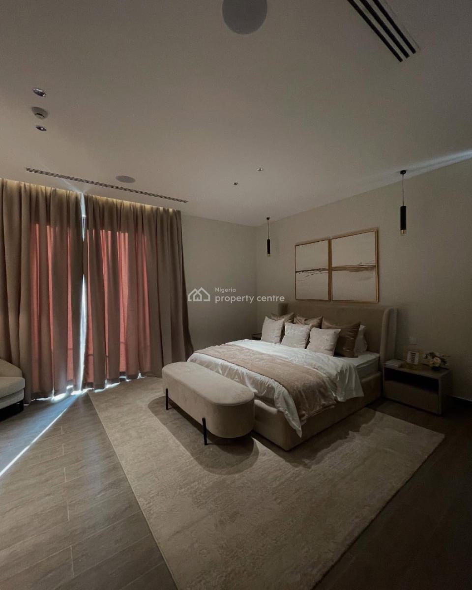 Luxurious 4 Bedroom Apartment with a Maids Room Located in Ikoyi, Ikoyi, Lagos, Block of Flats for Sale