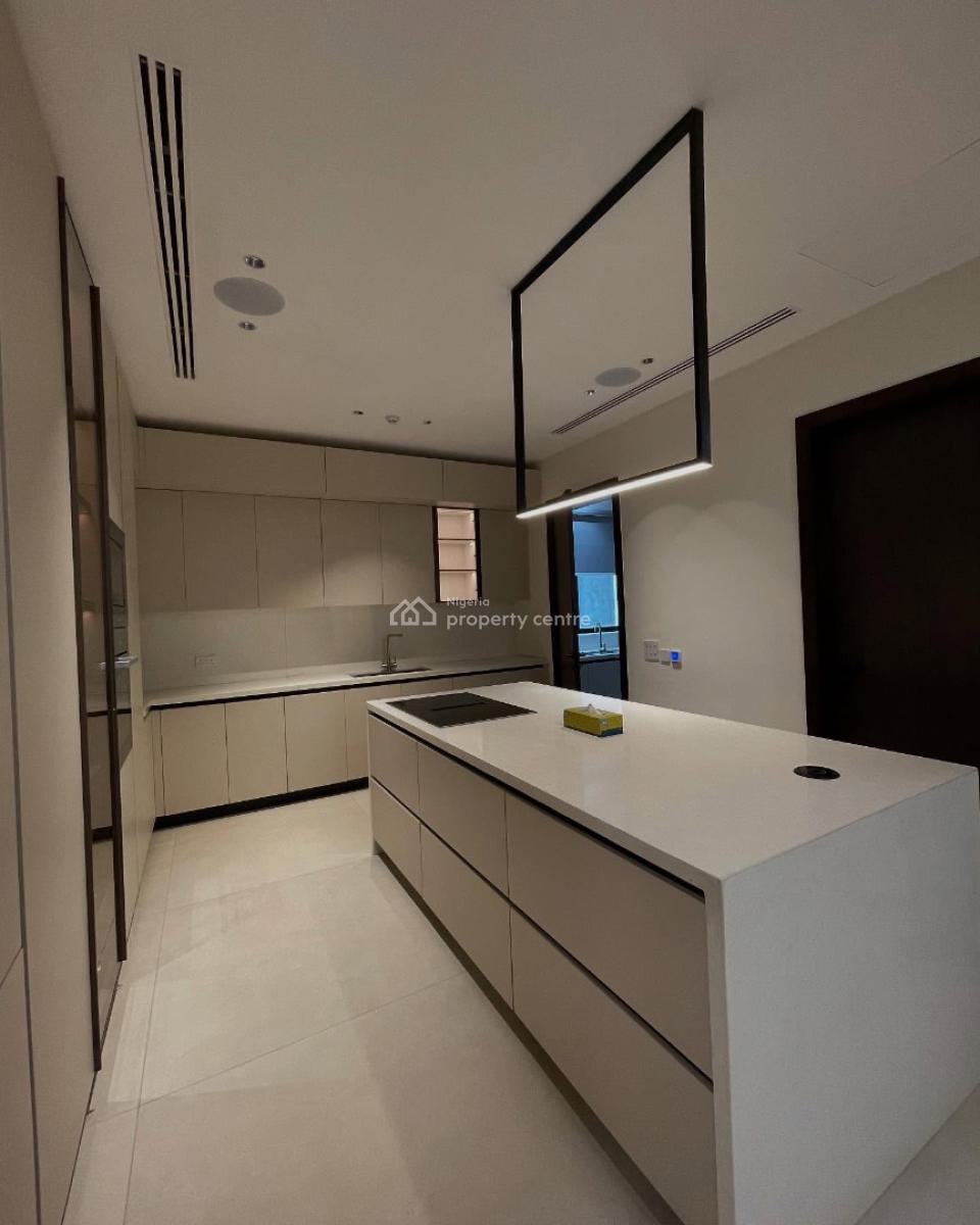 Luxurious 4 Bedroom Apartment with a Maids Room Located in Ikoyi, Ikoyi, Lagos, Block of Flats for Sale