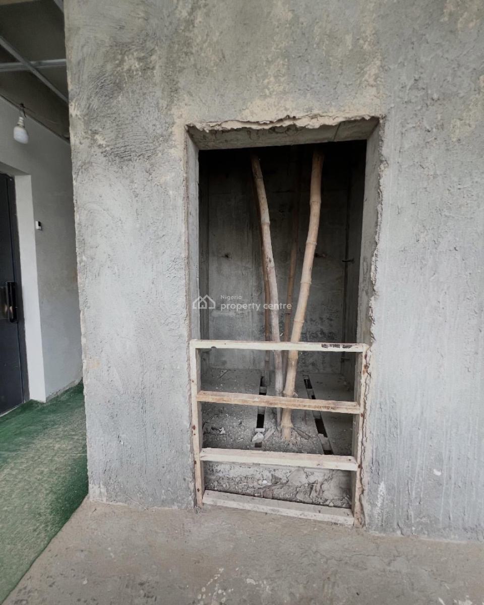 Luxurious 4 Bedroom Apartment with a Maids Room, Ikoyi, Lagos, Block of Flats for Sale