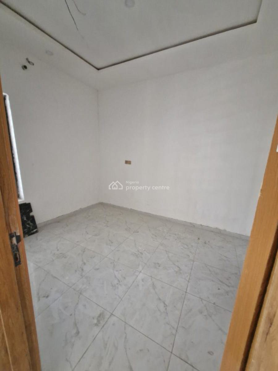 Spacious 1 Bedroom Apartment with Governors Consent, Orchid Road, Lekki, Lagos, Flat / Apartment for Sale
