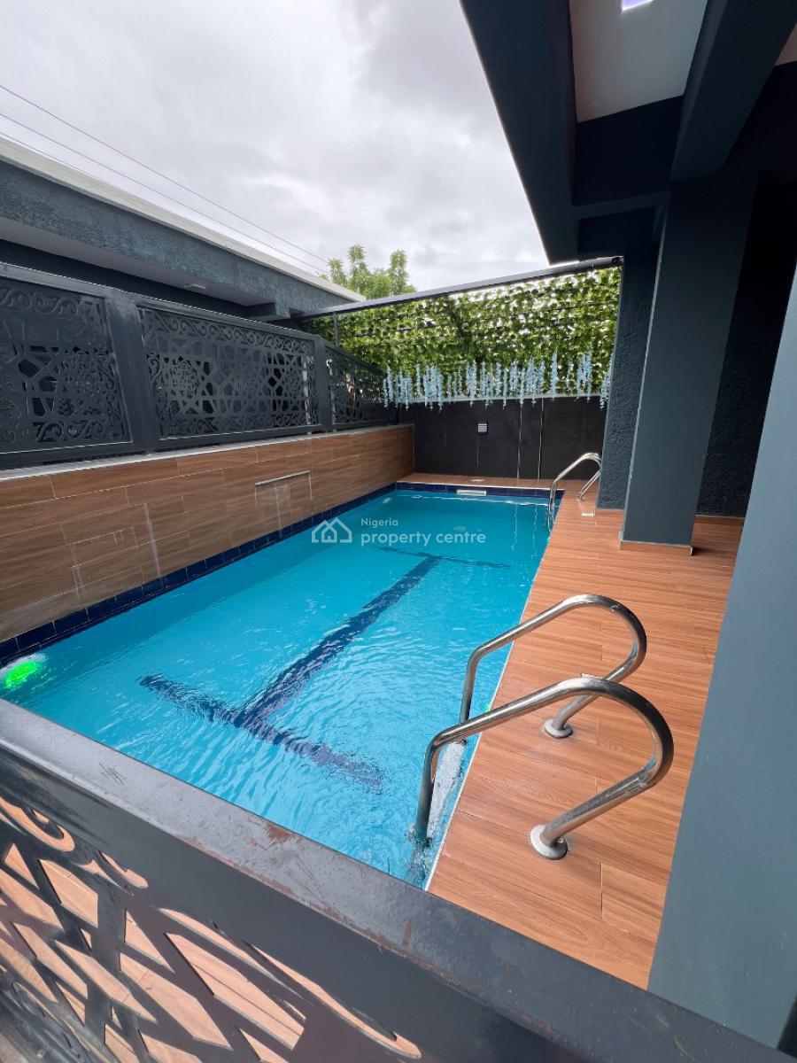 Super Luxury 3-bedroom Apartment with an Elevator and a Swimming Pool, Lekki Phase 1, Lekki, Lagos, Flat / Apartment for Rent