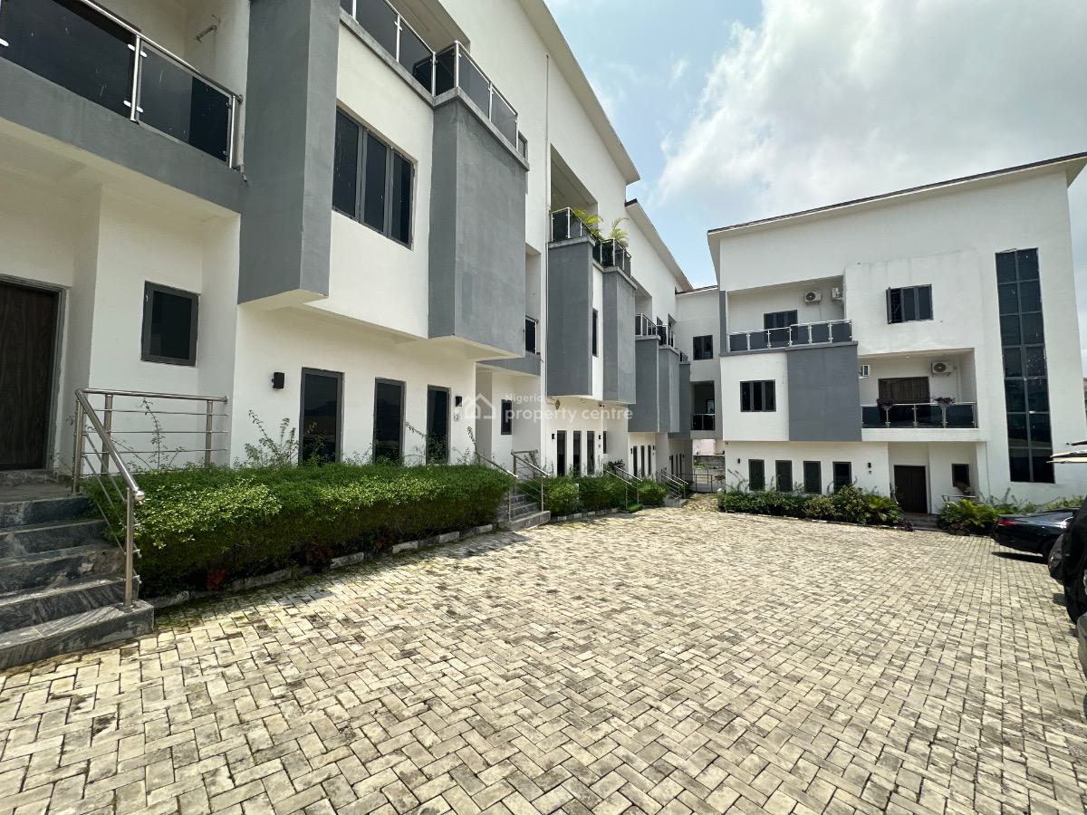 Luxury 4 Bedroom Terrace Duplex with Bq, Guzape District, Abuja, Terraced Duplex for Sale