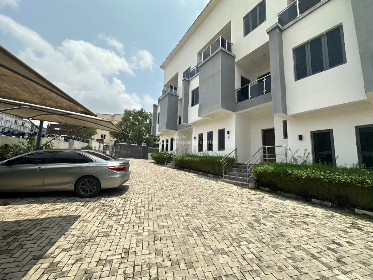 Luxury 4 Bedroom Terrace Duplex with Bq, Guzape District, Abuja, Terraced Duplex for Sale
