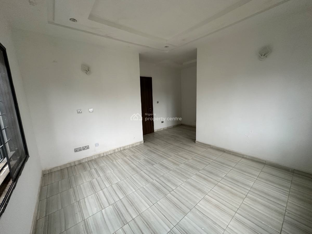 Luxury 4 Bedroom Terrace Duplex with Bq, Guzape District, Abuja, Terraced Duplex for Sale