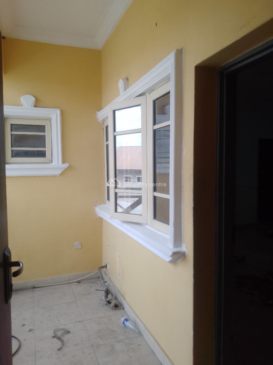 Spacious 3 Bedroom Flat, Sangotedo, Ajah, Lagos, Flat / Apartment for Rent