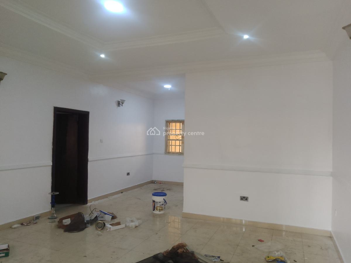 Spacious 3 Bedroom Flat, Sangotedo, Ajah, Lagos, Flat / Apartment for Rent