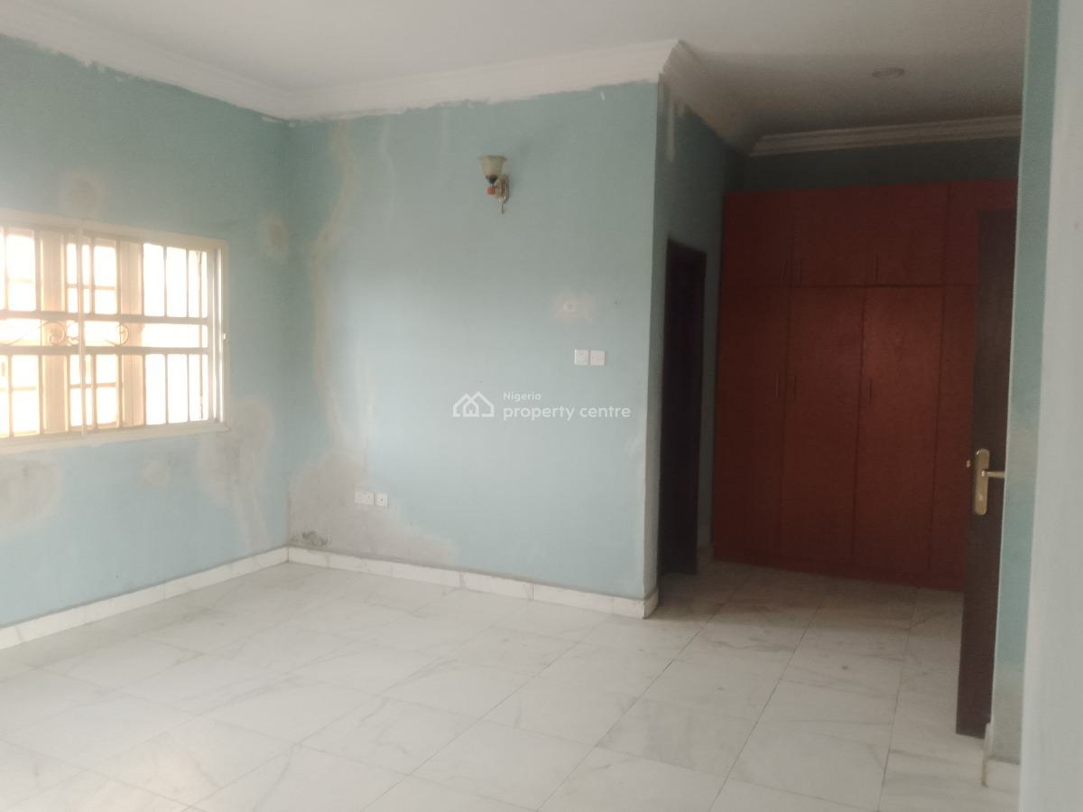 Spacious 3 Bedroom Flat, Sangotedo, Ajah, Lagos, Flat / Apartment for Rent