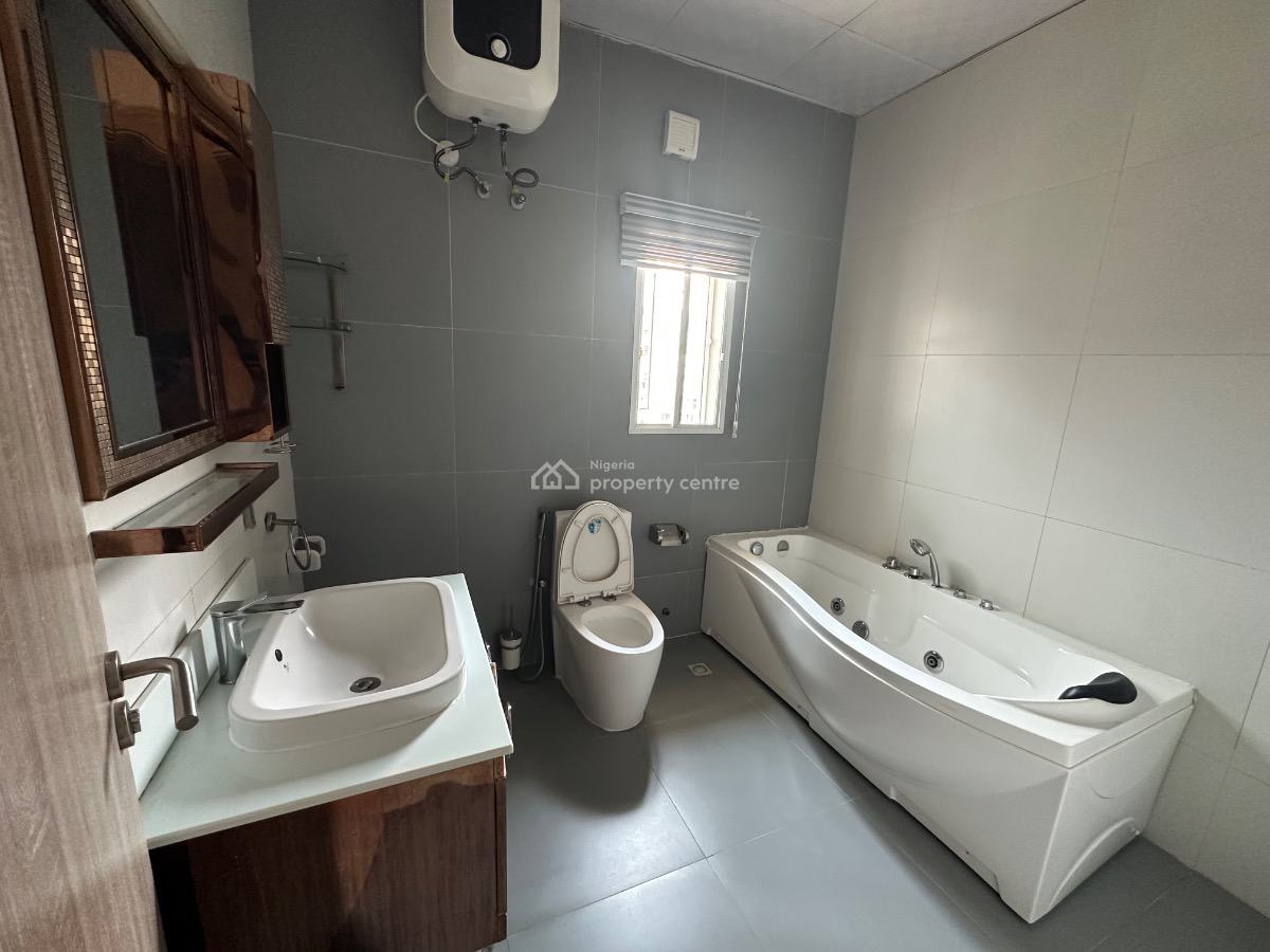 Luxury 4 Bedroom Terrace Duplex with Bq, Guzape District, Abuja, Terraced Duplex for Sale