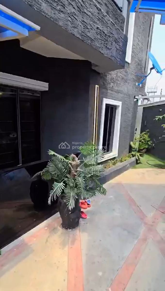 5 Bedroom Detached Duplex, Ajao Estate, Off International Airport Road, Isolo, Lagos, Detached Duplex for Sale