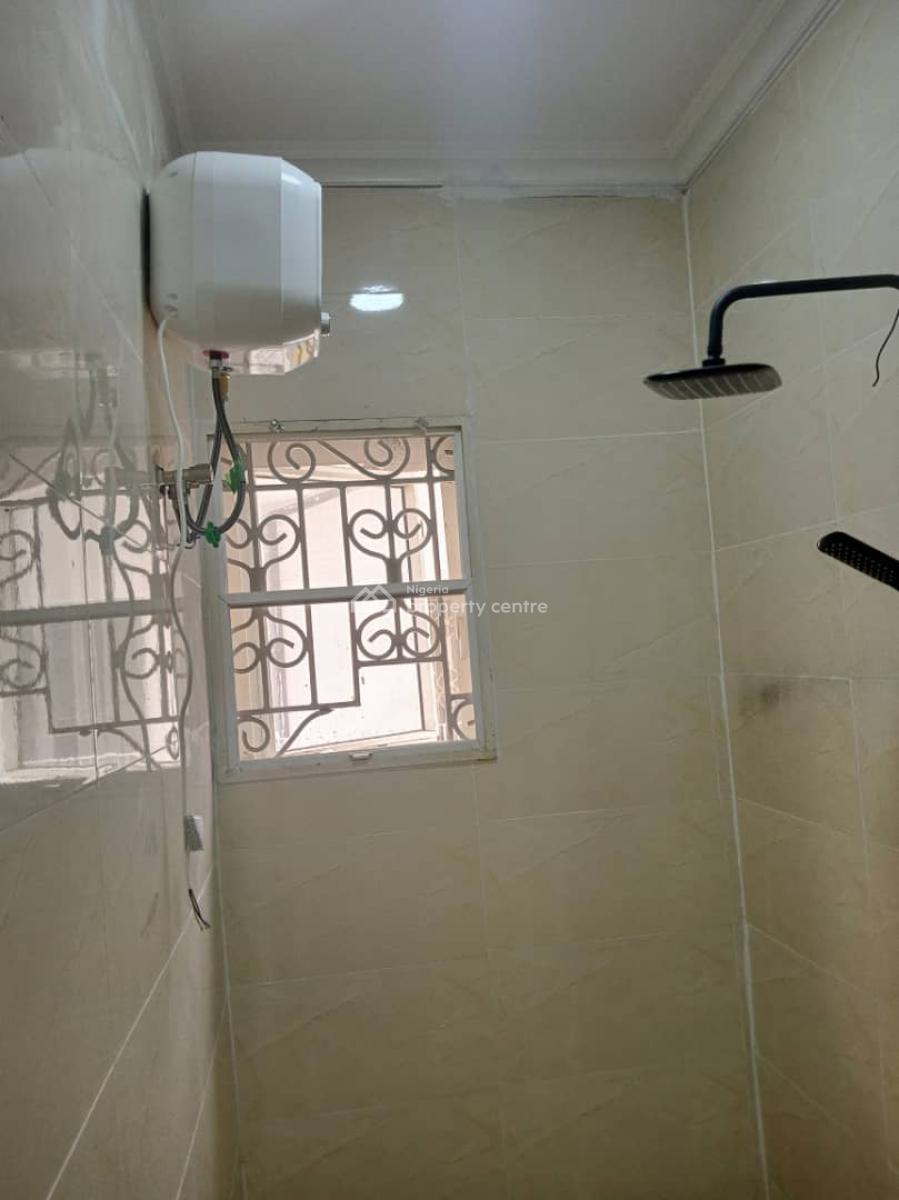 4 Bedrooms Detached Duplex with Bq, Bare Estate Chevron Lekki, Lekki, Lagos, Detached Duplex for Sale