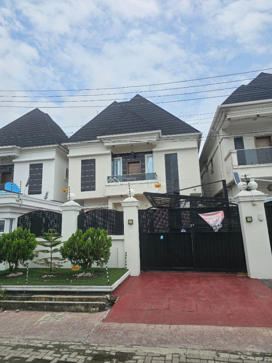 4 Bedrooms Detached Duplex with Bq, Bare Estate Chevron Lekki, Lekki, Lagos, Detached Duplex for Sale