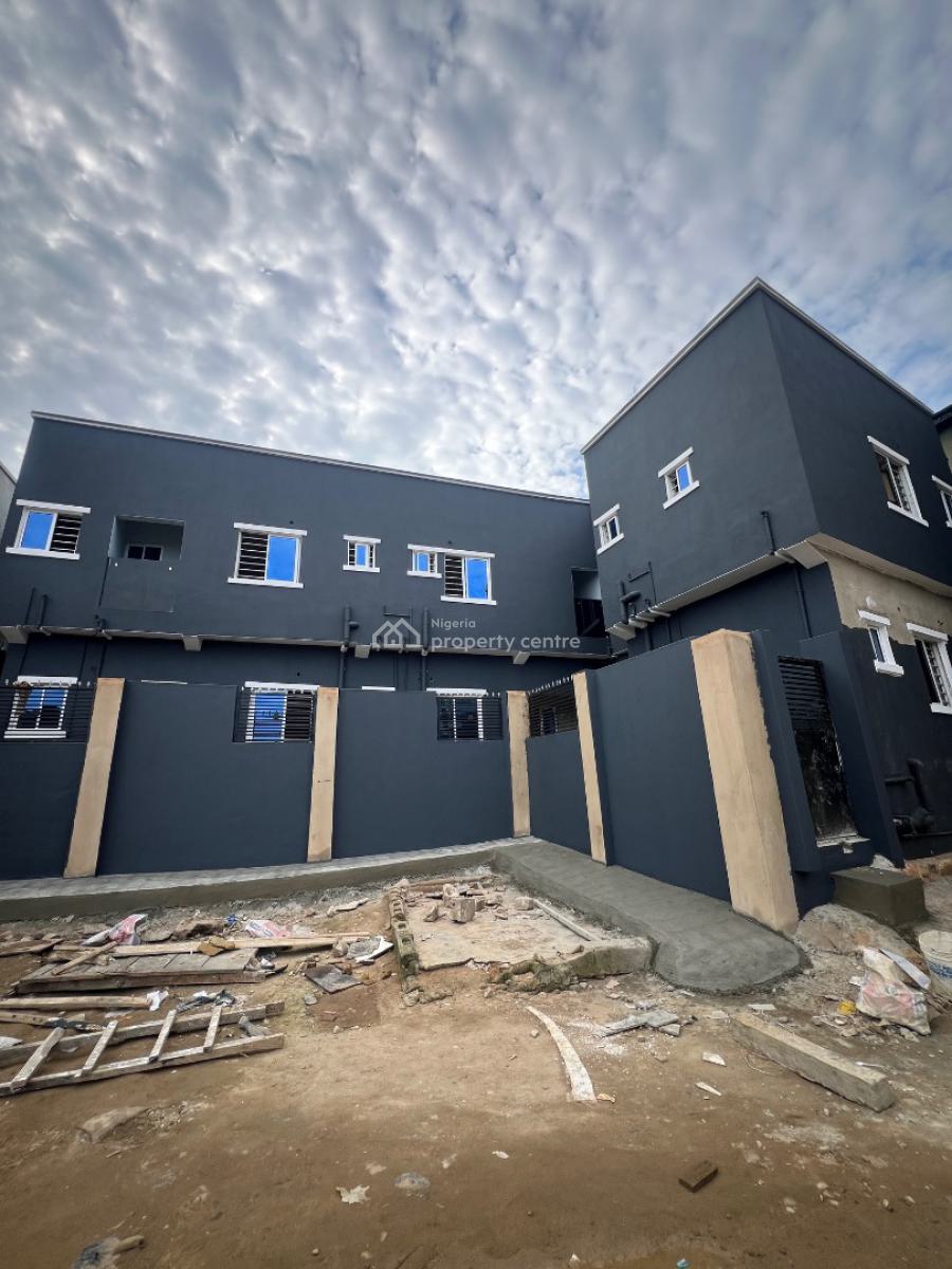 Newly Built, Serviced One Bedroom Apartment, Obaonikoro, Shomolu, Lagos, Self Contain (single Rooms) for Rent