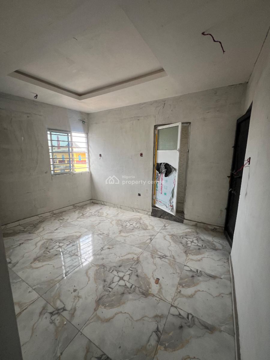 Newly Built, Serviced One Bedroom Apartment, Obaonikoro, Shomolu, Lagos, Self Contain (single Rooms) for Rent