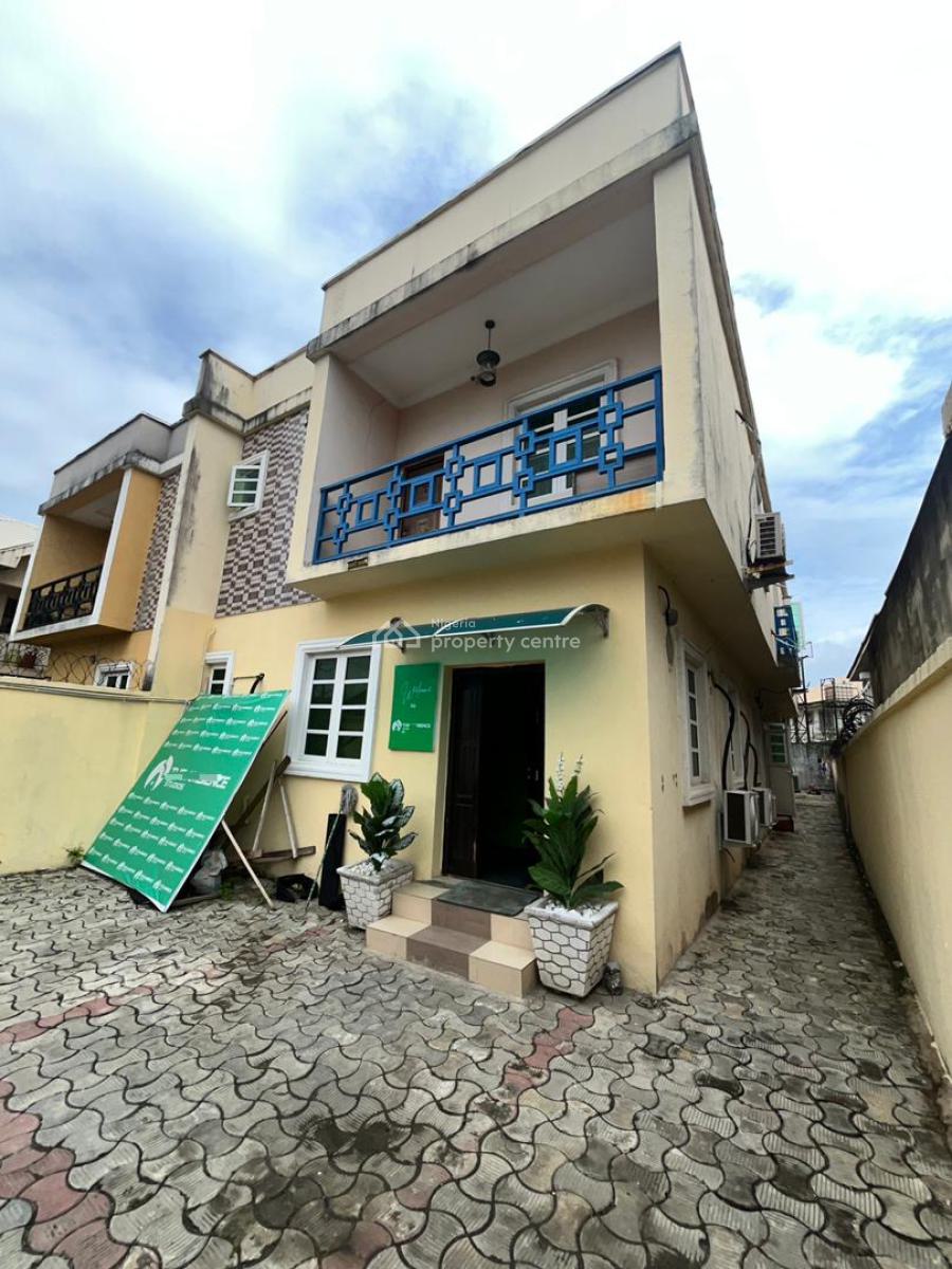 1 Bedroom Shared Apartment, Ikota, Lekki, Lagos, Self Contain (single Rooms) for Rent