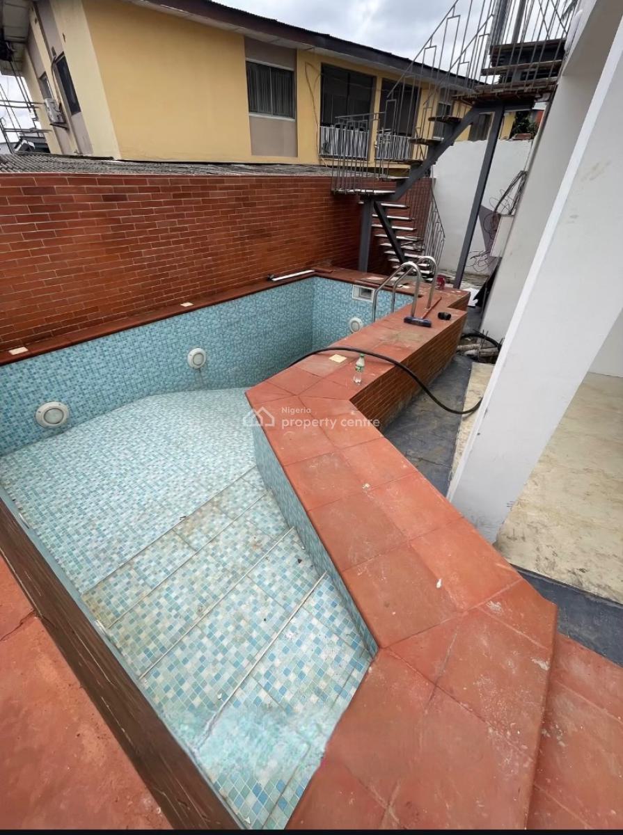 5 Bedroom Mansion with a Pool Rooftop Bq, Maryland Ikeja, Maryland, Lagos, Detached Duplex for Sale