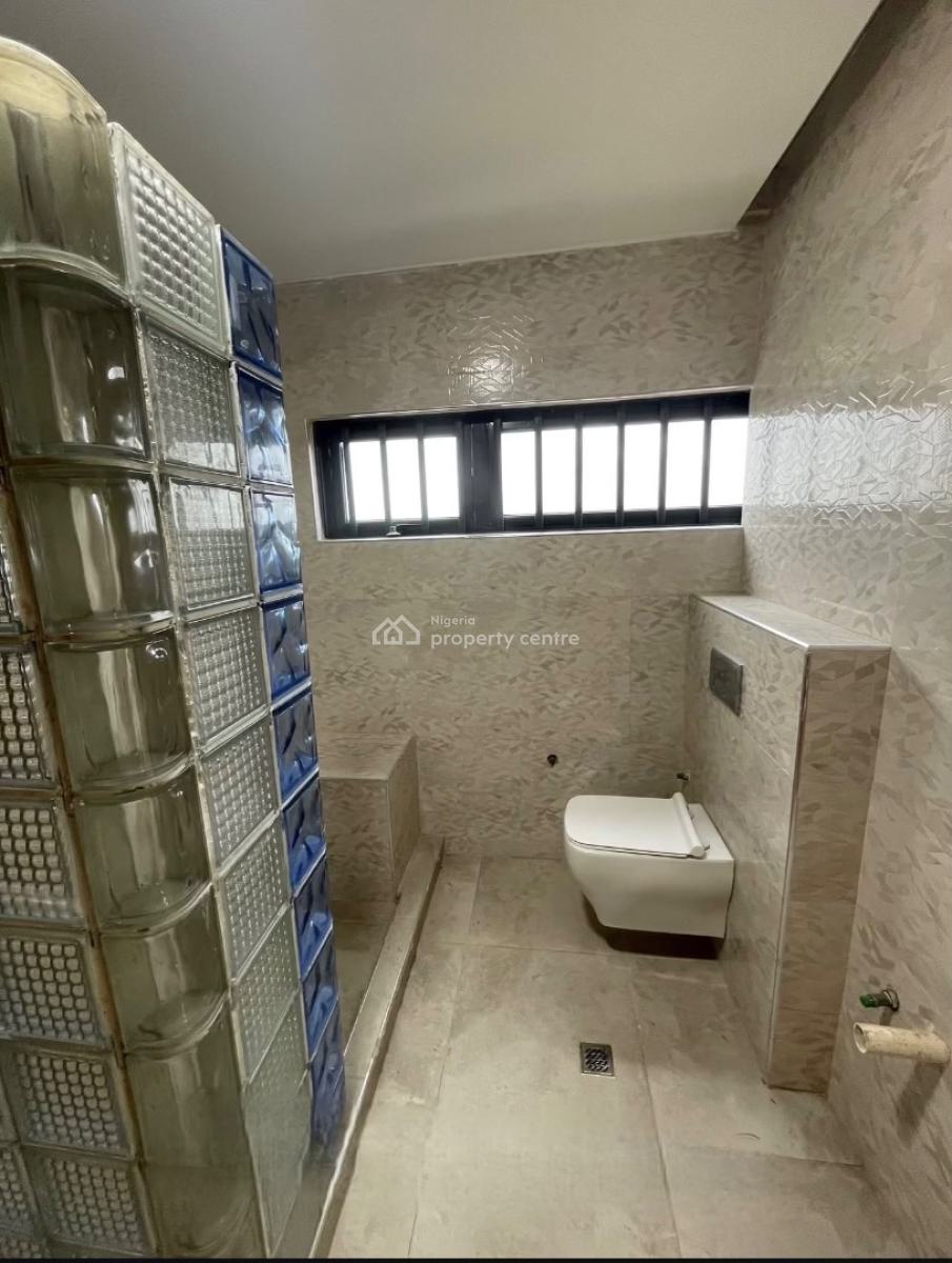 5 Bedroom Mansion with a Pool Rooftop Bq, Maryland Ikeja, Maryland, Lagos, Detached Duplex for Sale