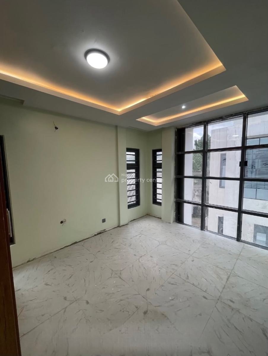 5 Bedroom Mansion with a Pool Rooftop Bq, Maryland Ikeja, Maryland, Lagos, Detached Duplex for Sale
