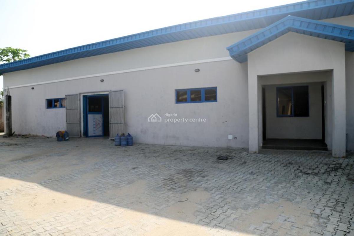 Pure Water Factory Built on 697aqm, Bogije, Bogije, Ibeju Lekki, Lagos, Factory for Sale