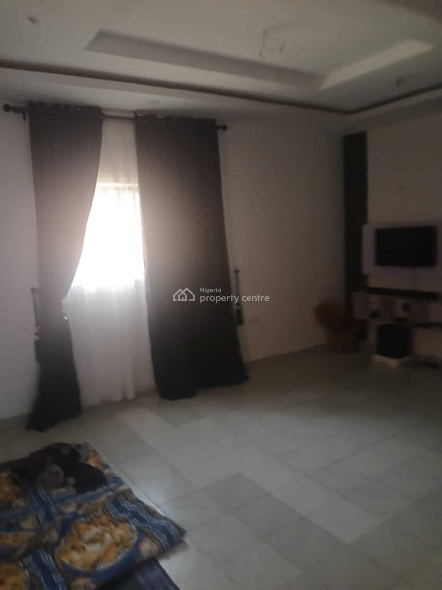 Standard 1 Bedroom Bq, Off 2nd Avenue, Gwarinpa, Abuja, Mini Flat (room and Parlour) for Rent